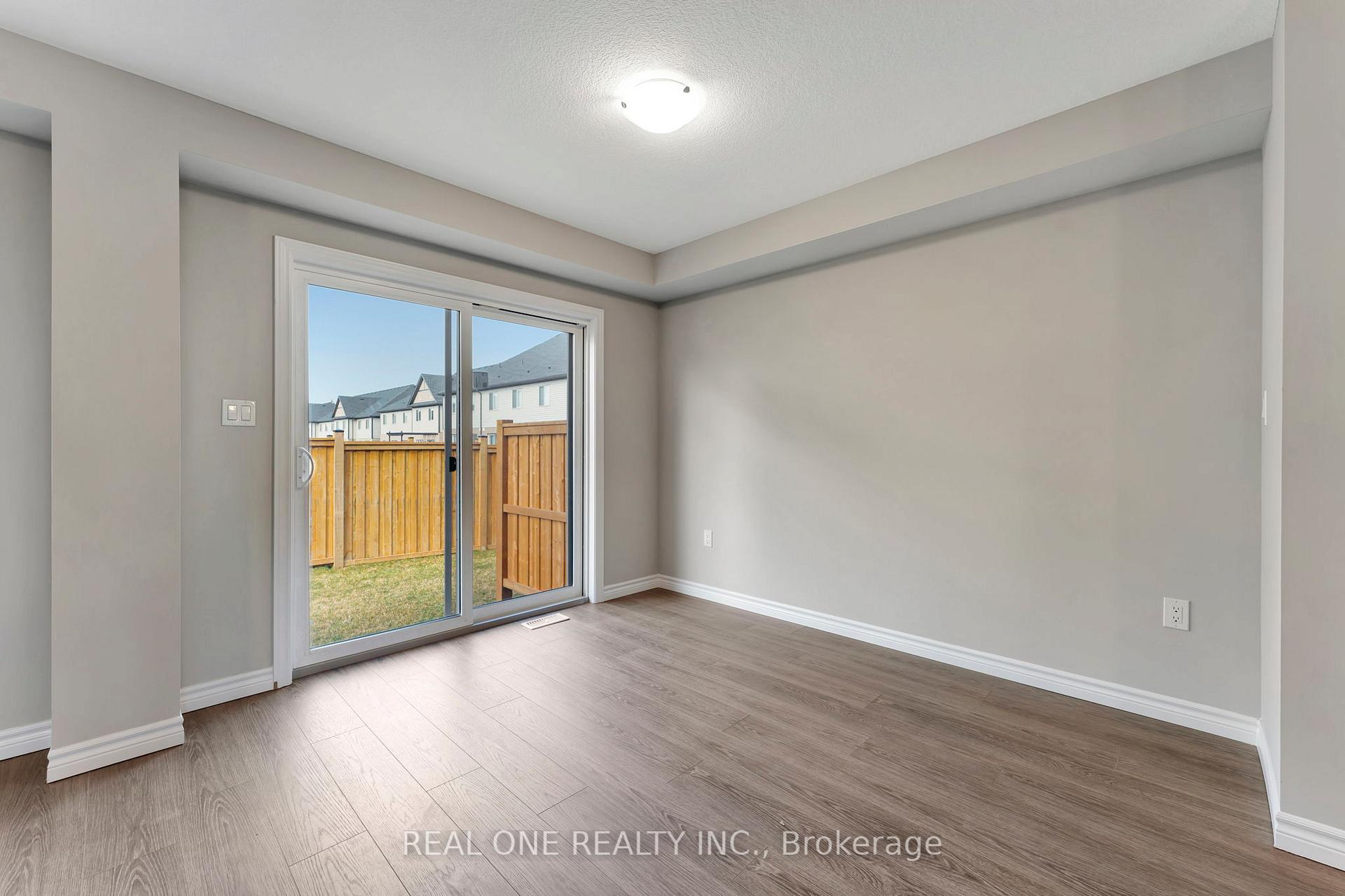 Photo 15 of 80 Harrison Drive, Cambridge — HOMEH