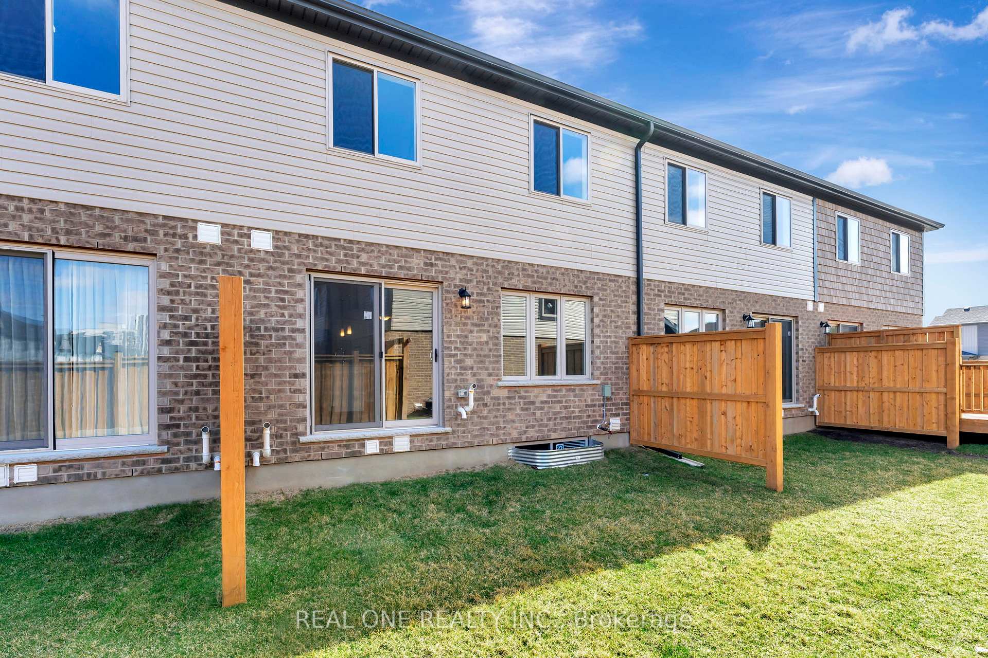 Photo 36 of 80 Harrison Drive, Cambridge — HOMEH