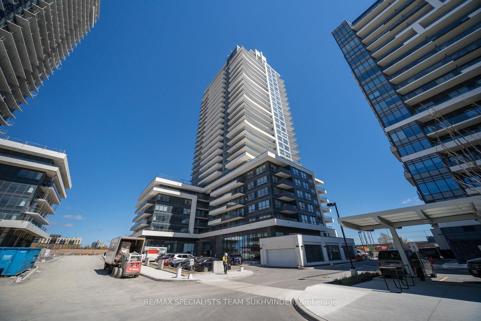 Photo 1 of Unit 2705, 1455 Celebration Dr, Pickering, Bay Ridges — HOMEH