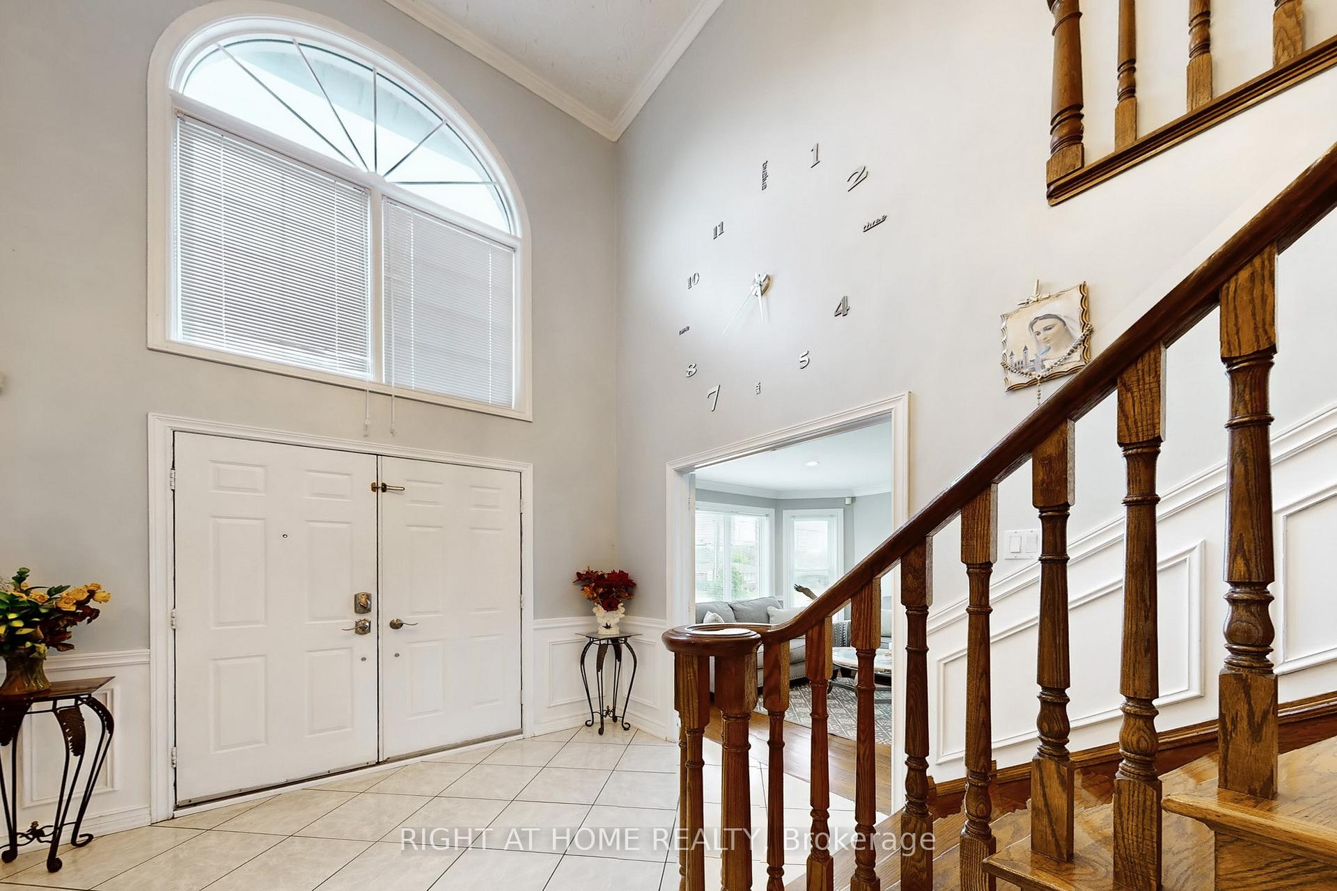 Photo 5 of 186 Green Road, Hamilton, Stoney Creek — HOMEH