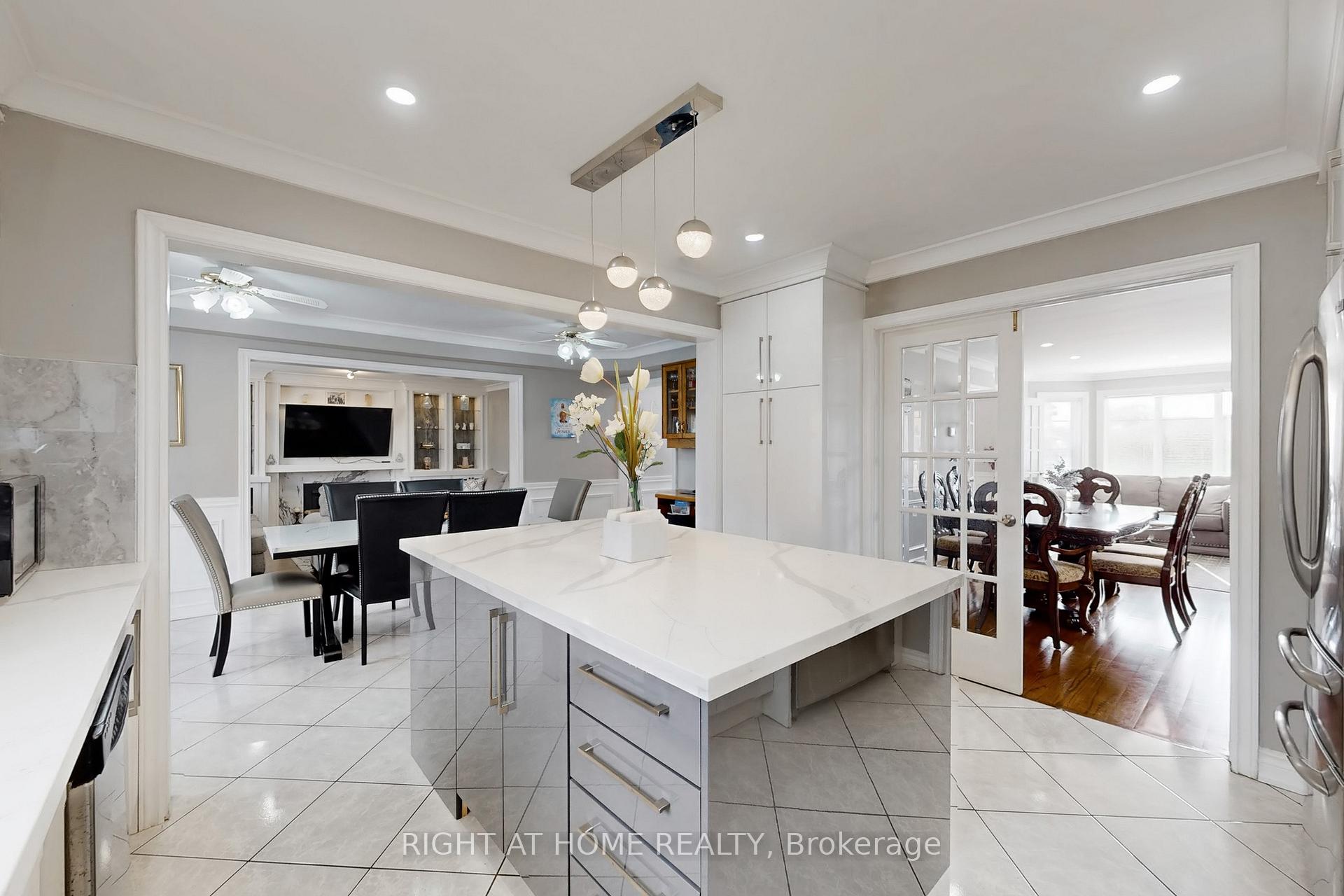 Photo 18 of 186 Green Road, Hamilton, Stoney Creek — HOMEH