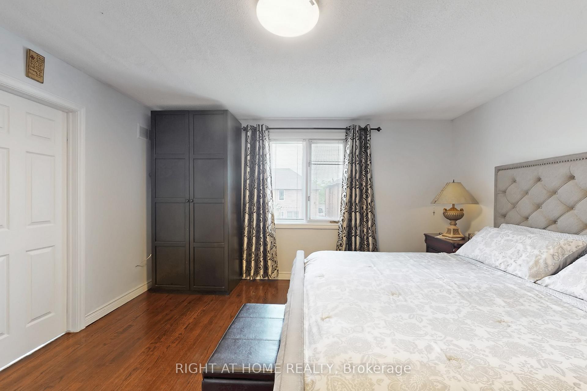 Photo 24 of 186 Green Road, Hamilton, Stoney Creek — HOMEH