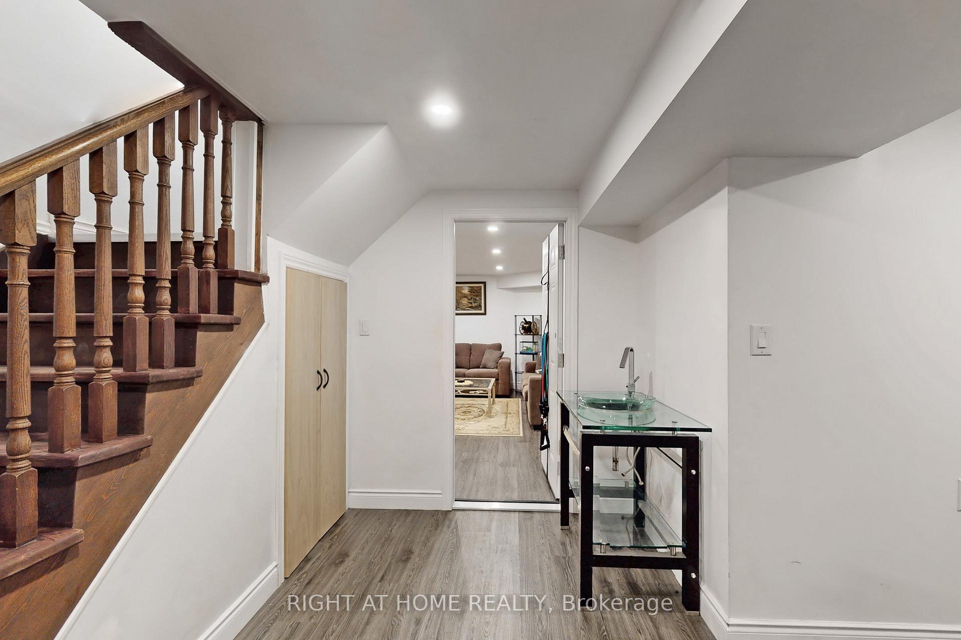 Photo 35 of 186 Green Road, Hamilton, Stoney Creek — HOMEH