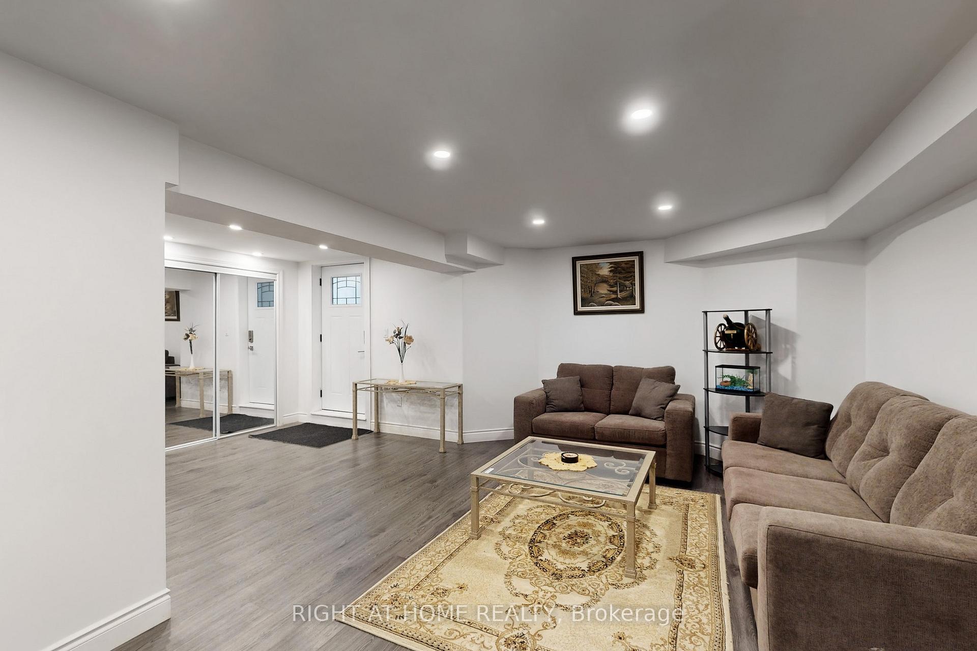 Photo 36 of 186 Green Road, Hamilton, Stoney Creek — HOMEH