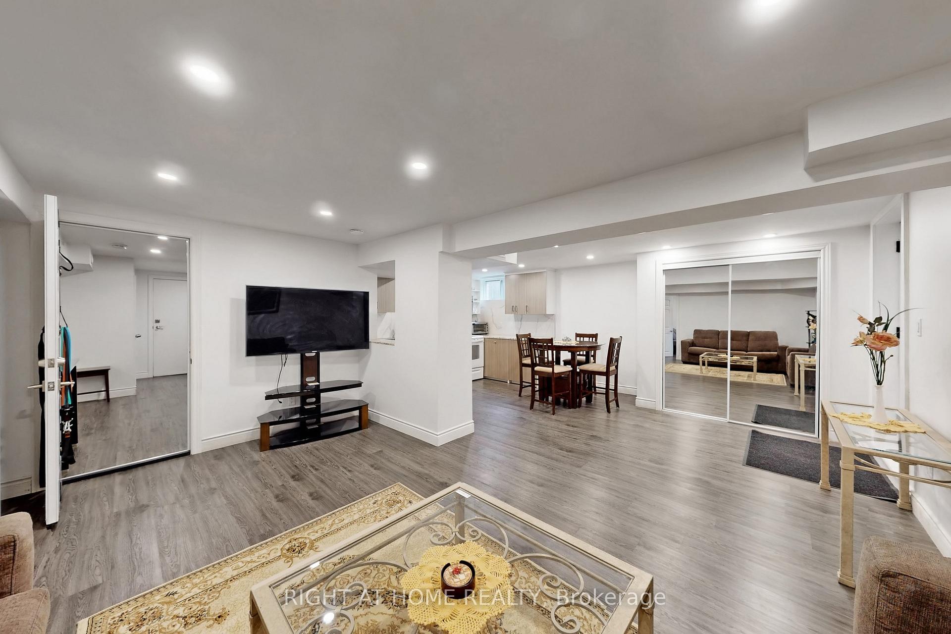Photo 38 of 186 Green Road, Hamilton, Stoney Creek — HOMEH