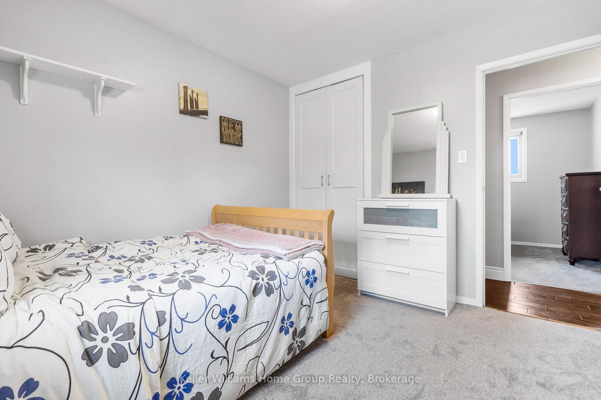 Photo 24 of 23 Pondview Crescent, Guelph, Victoria North — HOMEH