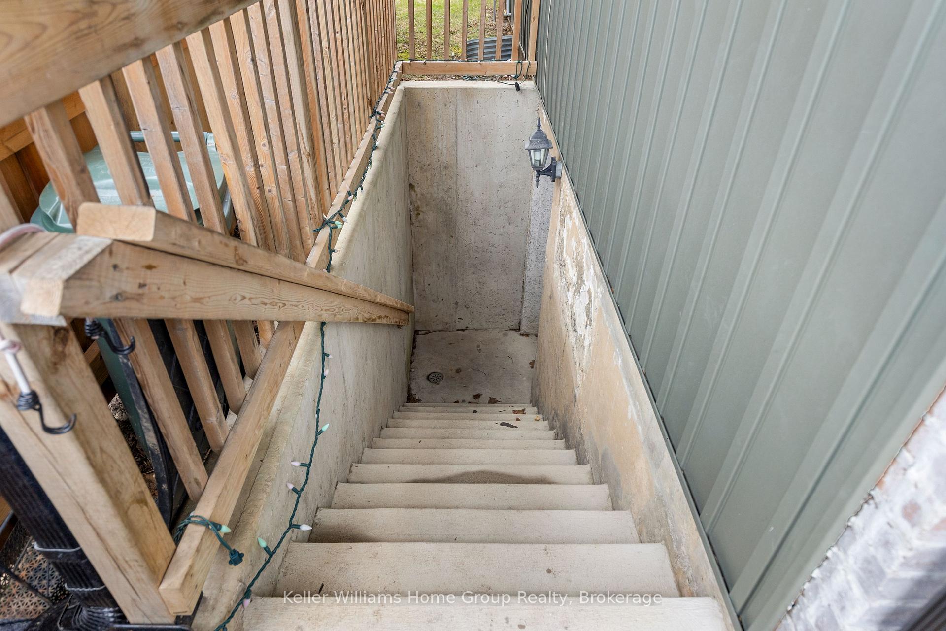 Photo 27 of 23 Pondview Crescent, Guelph, Victoria North — HOMEH