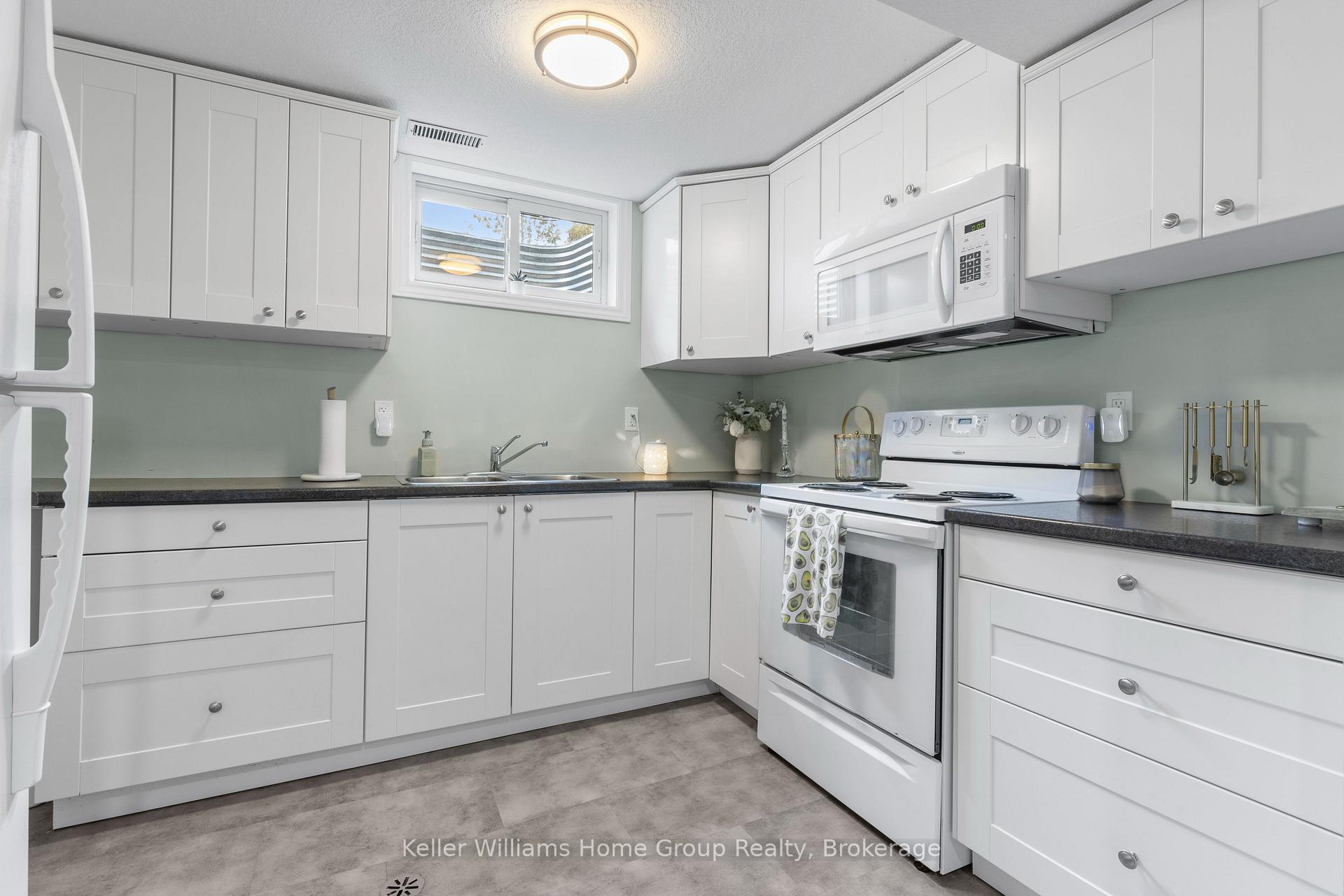 Photo 29 of 23 Pondview Crescent, Guelph, Victoria North — HOMEH