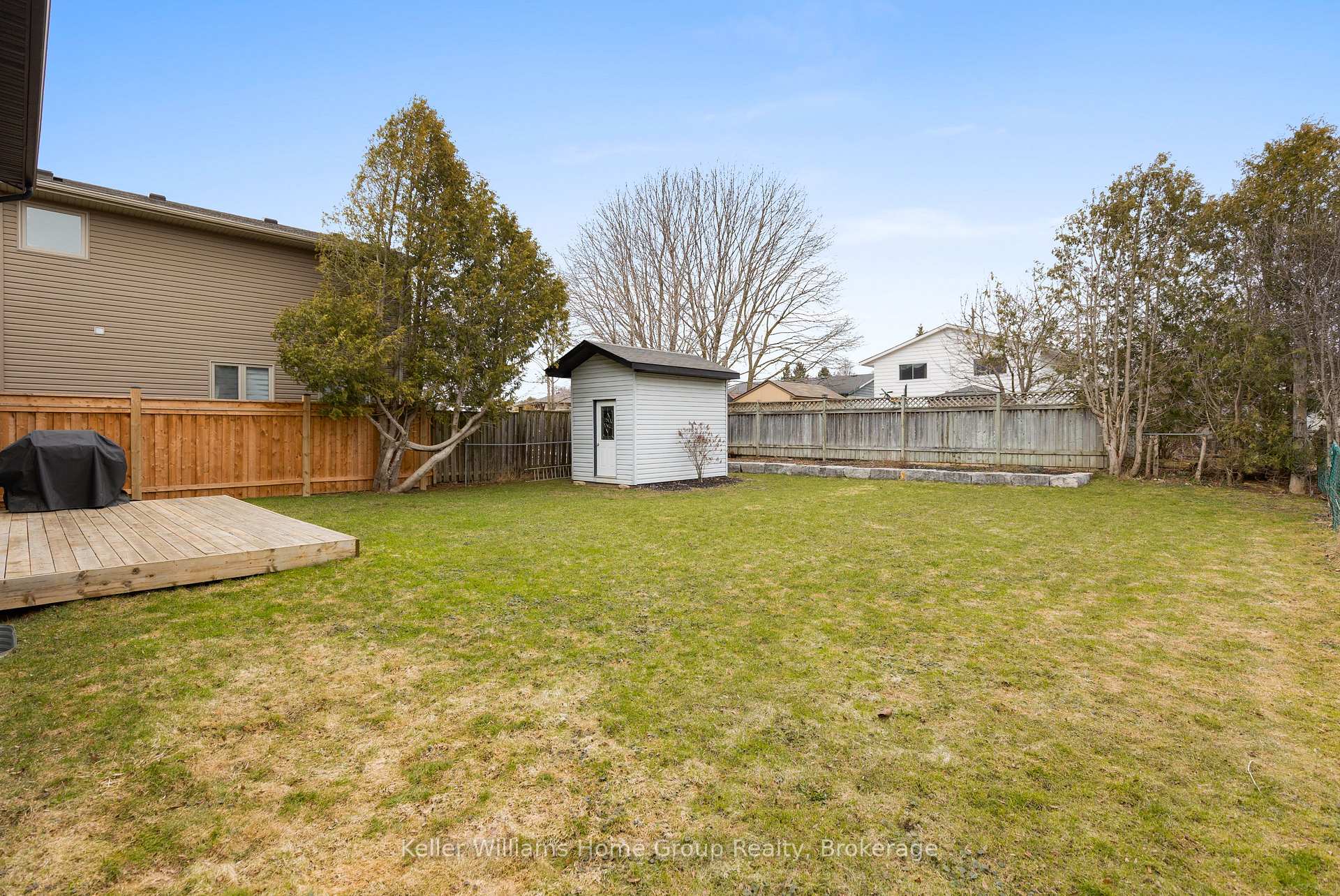 Photo 37 of 23 Pondview Crescent, Guelph, Victoria North — HOMEH