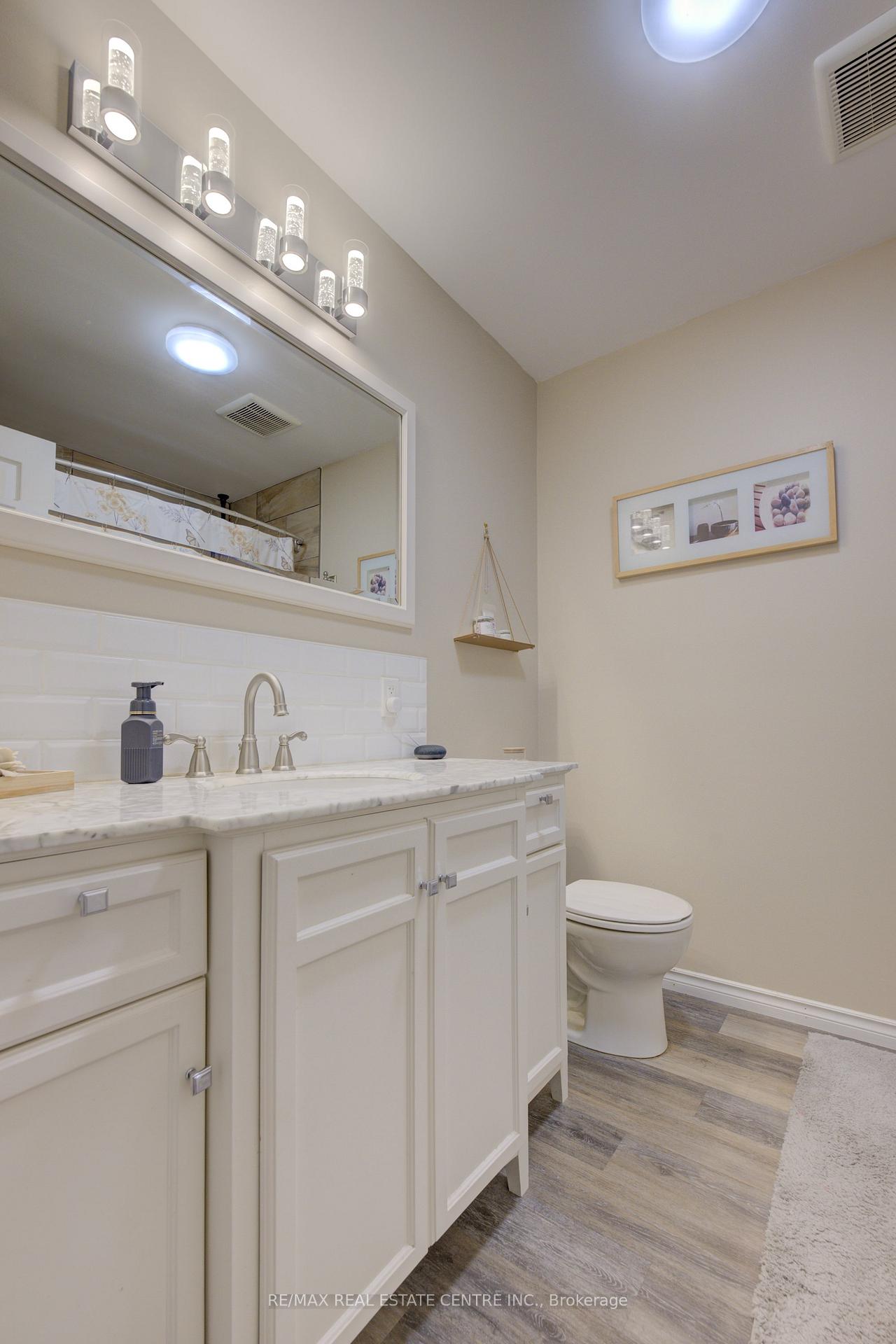 Photo 20 of 81 Dyer Court, Cambridge, Silver Heights — HOMEH