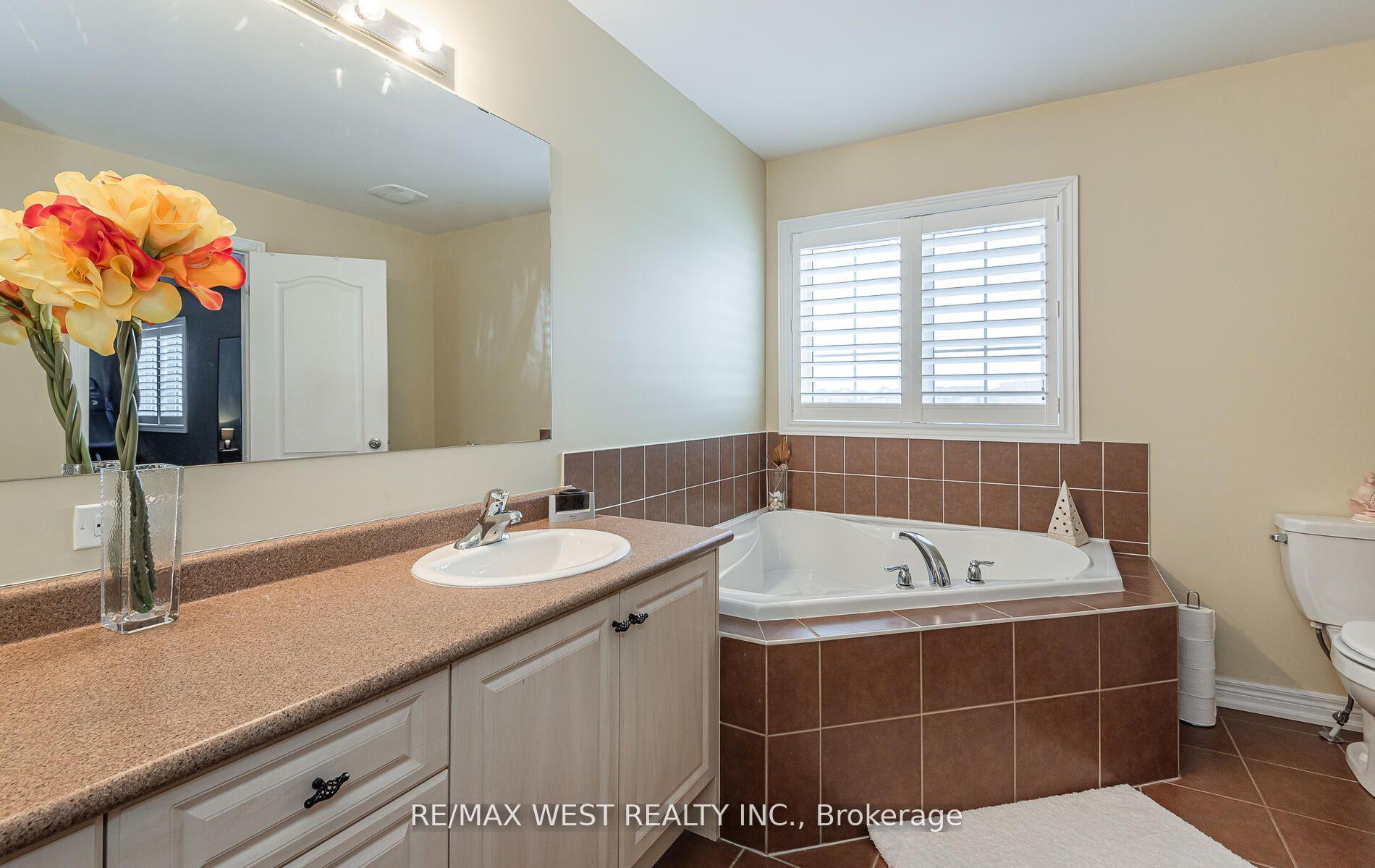 Photo 17 of 68 Waterville Way, Caledon, Rural Caledon — HOMEH