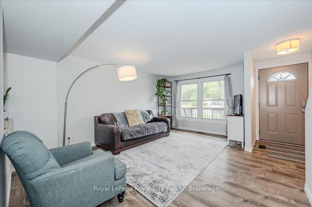Photo 9 of 364 Cole Road, Guelph, Kortright West — HOMEH