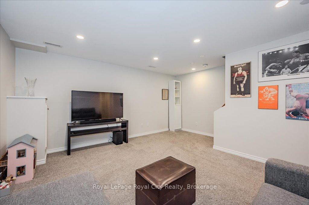Photo 32 of 364 Cole Road, Guelph, Kortright West — HOMEH