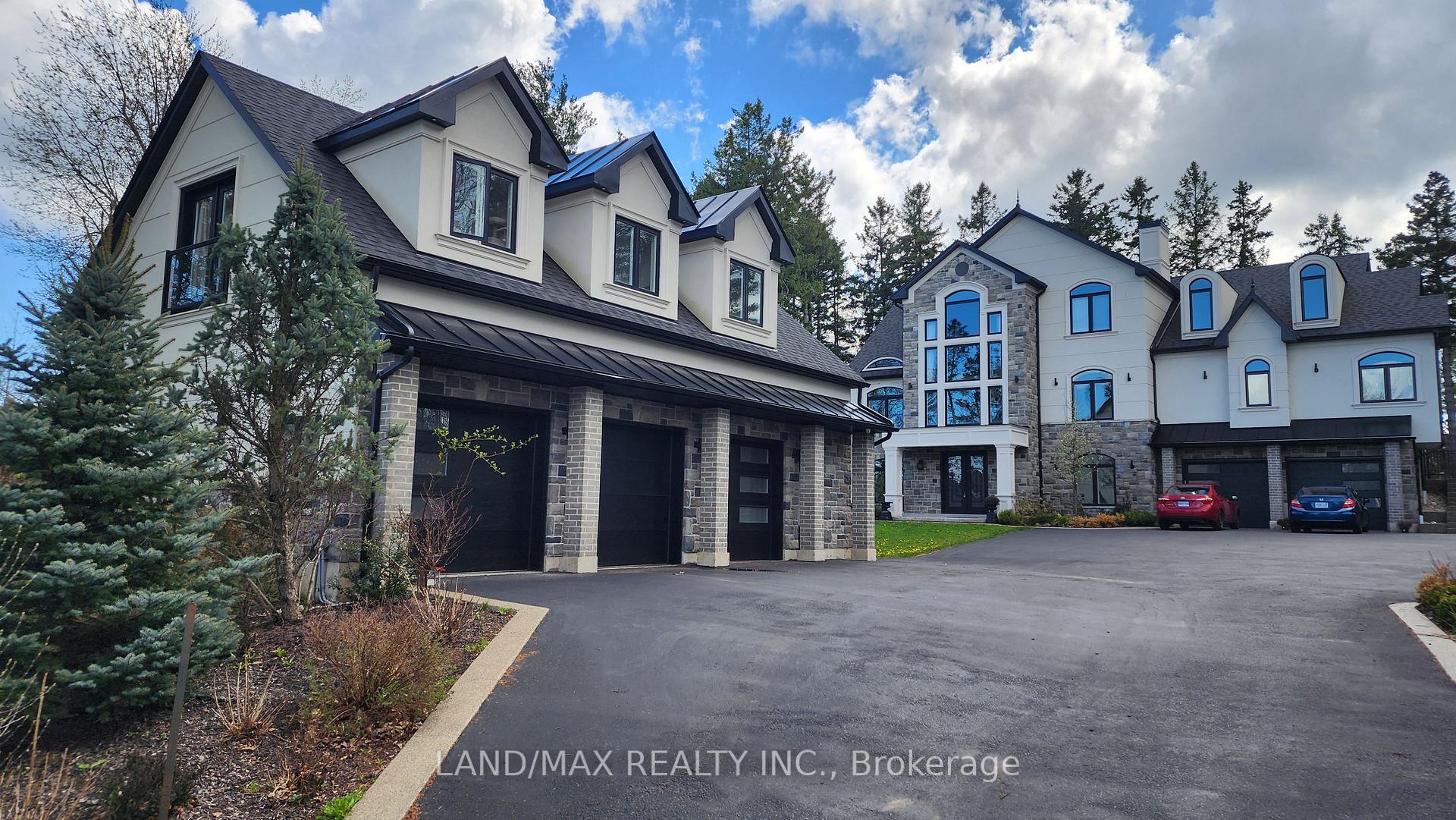 Front of 5040 Mount Nemo Crescent