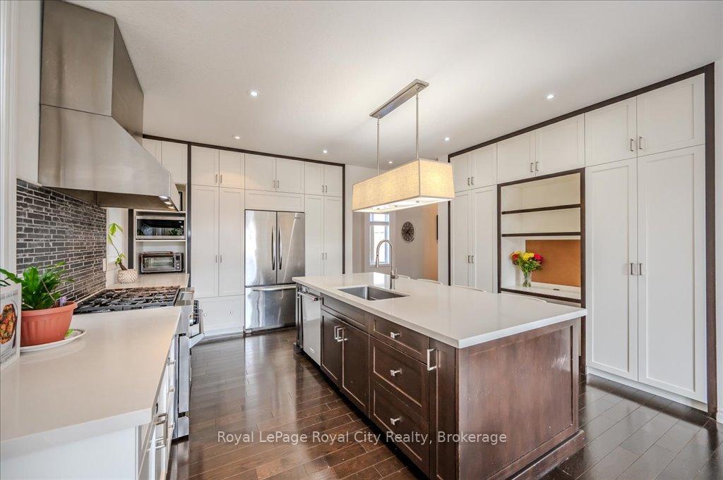 Photo 12 of 22 Tolton Drive, Guelph, Pineridge/Westminster Woods — HOMEH