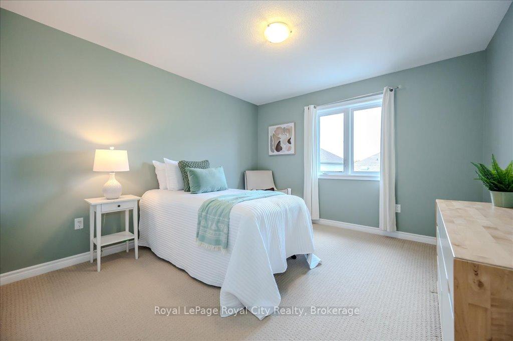 Photo 28 of 22 Tolton Drive, Guelph, Pineridge/Westminster Woods — HOMEH