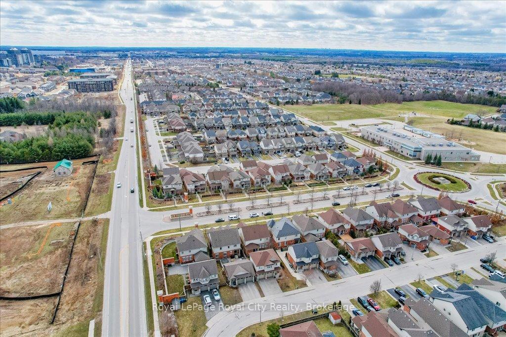 Photo 45 of 22 Tolton Drive, Guelph, Pineridge/Westminster Woods — HOMEH