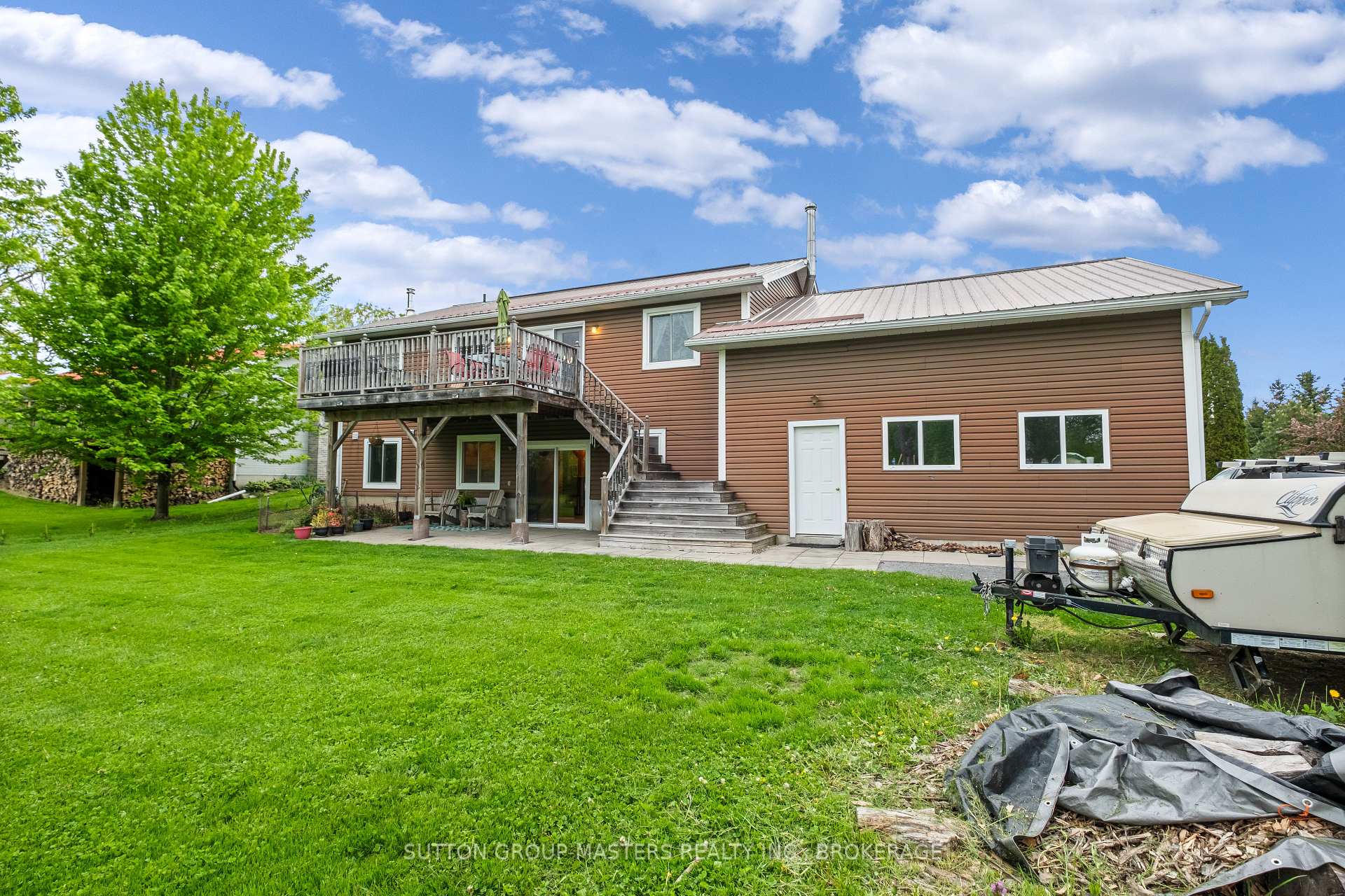 Photo 3 of 4642 Garrison Court, Frontenac, Frontenac South — HOMEH
