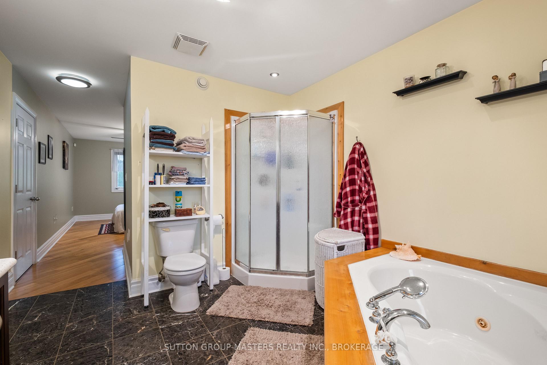 Photo 32 of 4642 Garrison Court, Frontenac, Frontenac South — HOMEH