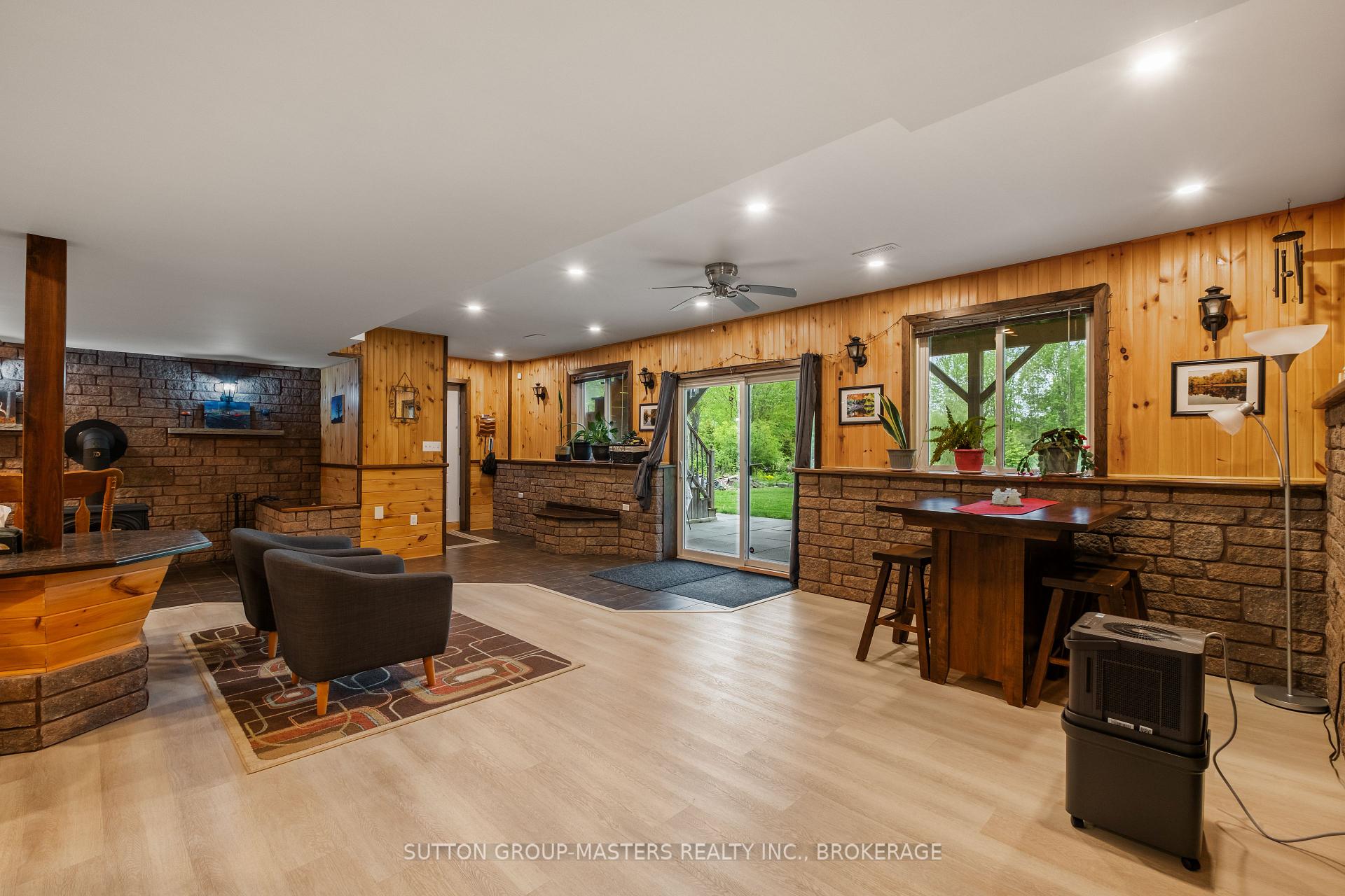 Photo 34 of 4642 Garrison Court, Frontenac, Frontenac South — HOMEH