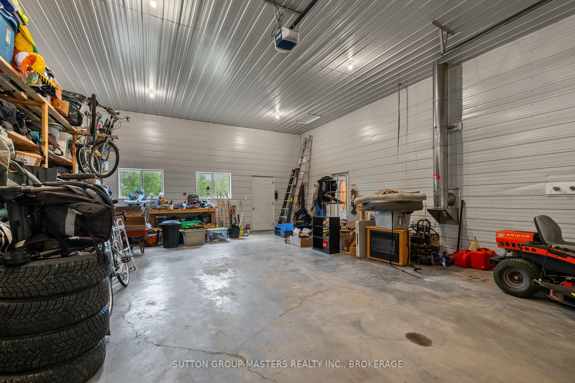 Photo 41 of 4642 Garrison Court, Frontenac, Frontenac South — HOMEH