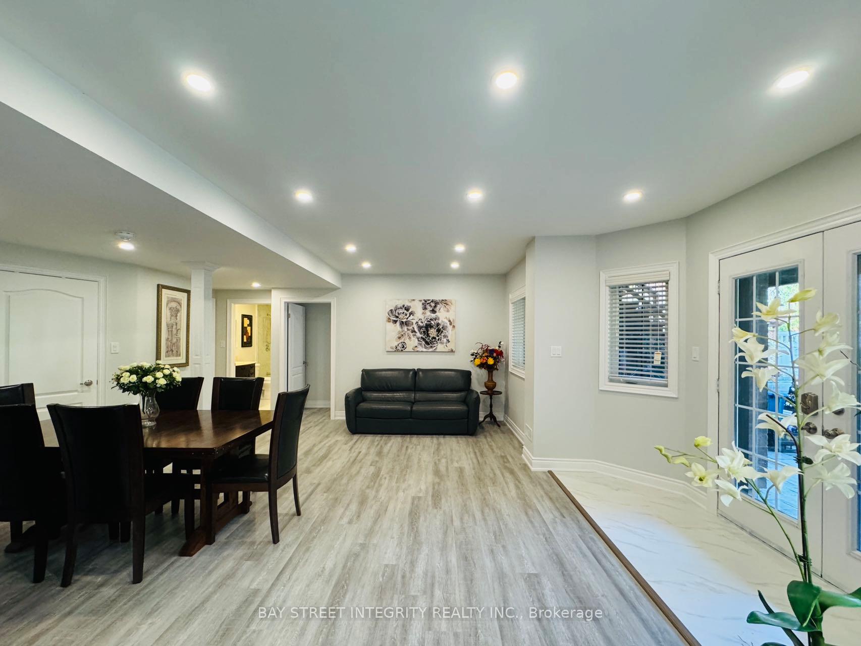 Photo 5 of Unit #lower, 3225 Meadow Marsh Crescent, Oakville, Westmount — HOMEH