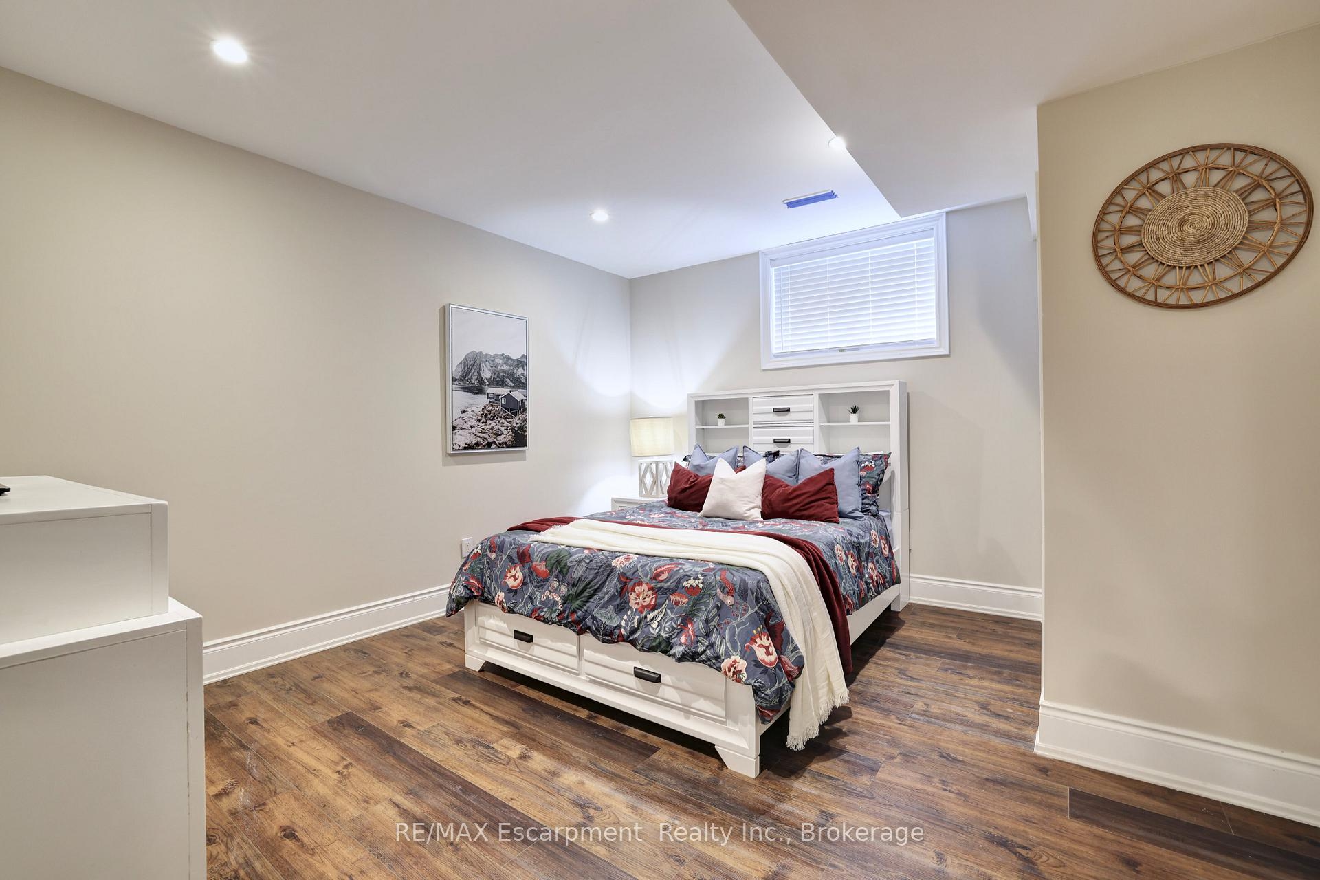 Photo 38 of 48 Palomino Drive, Hamilton, Carlisle — HOMEH