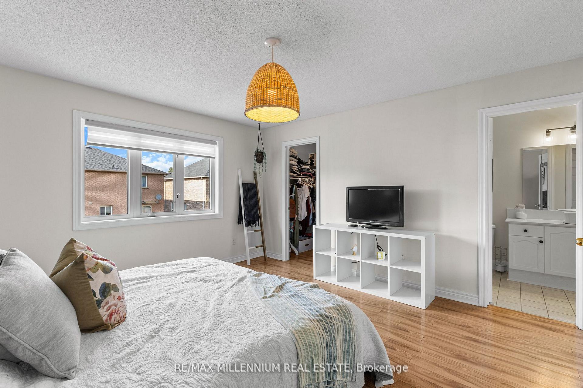Photo 23 of 17 Prince Crescent, Brampton, Northwest Sandalwood Parkway — HOMEH
