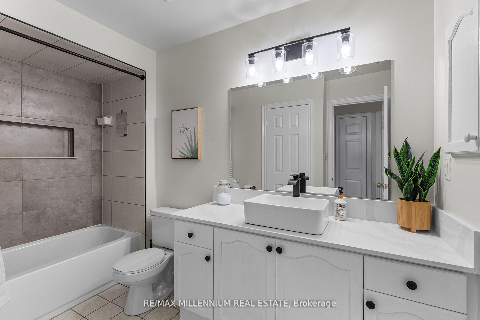 Photo 24 of 17 Prince Crescent, Brampton, Northwest Sandalwood Parkway — HOMEH