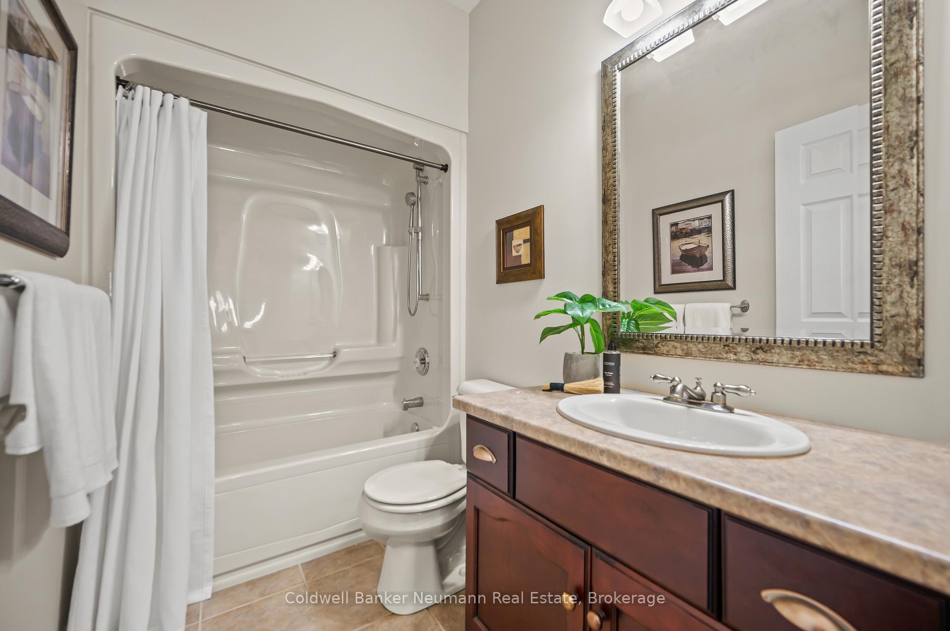 Photo 24 of 34 Blair Drive, Guelph, Pineridge/Westminster Woods — HOMEH