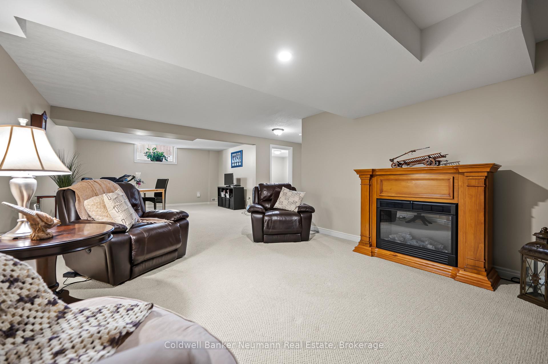 Photo 29 of 34 Blair Drive, Guelph, Pineridge/Westminster Woods — HOMEH