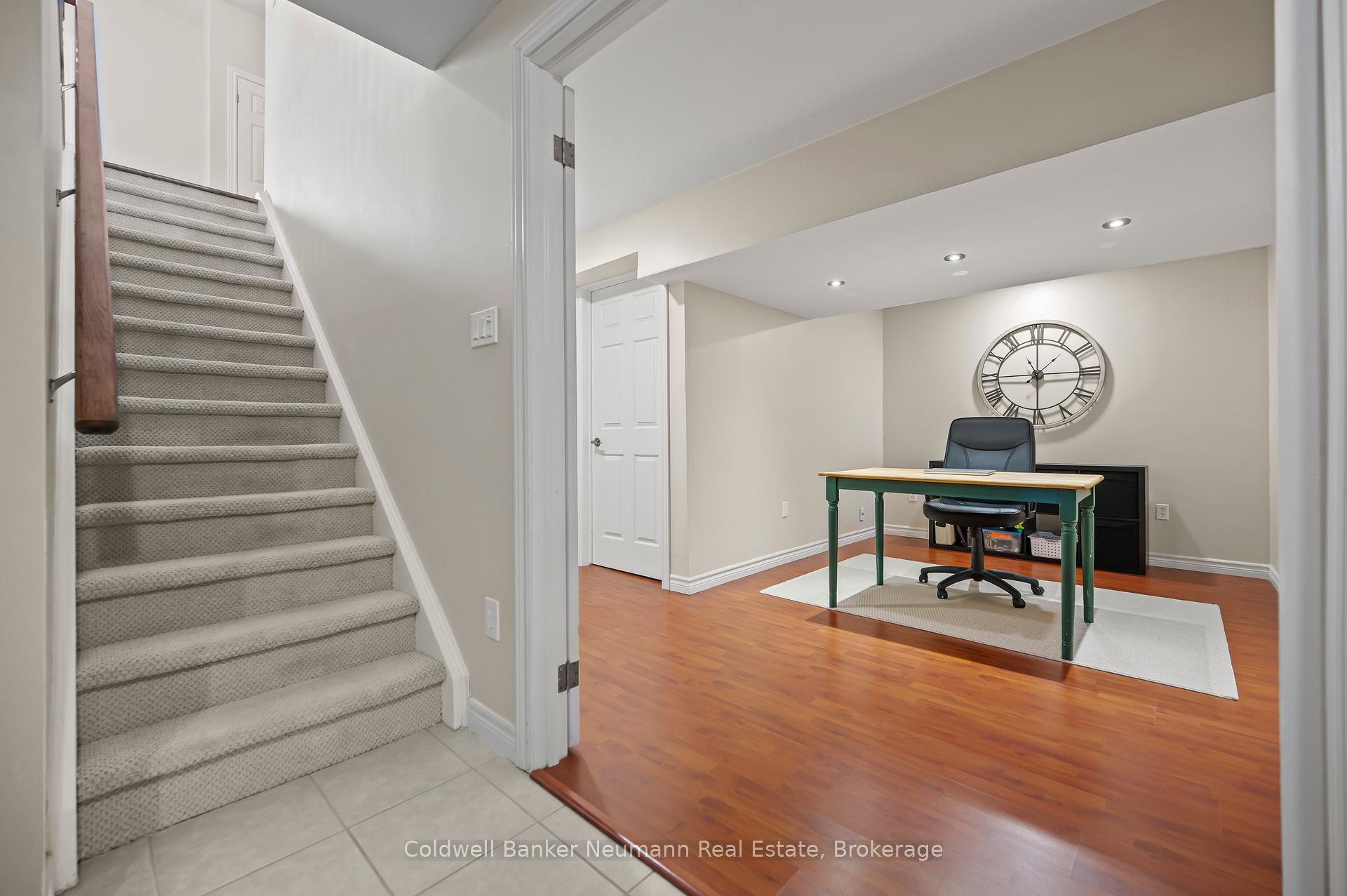 Photo 30 of 34 Blair Drive, Guelph, Pineridge/Westminster Woods — HOMEH