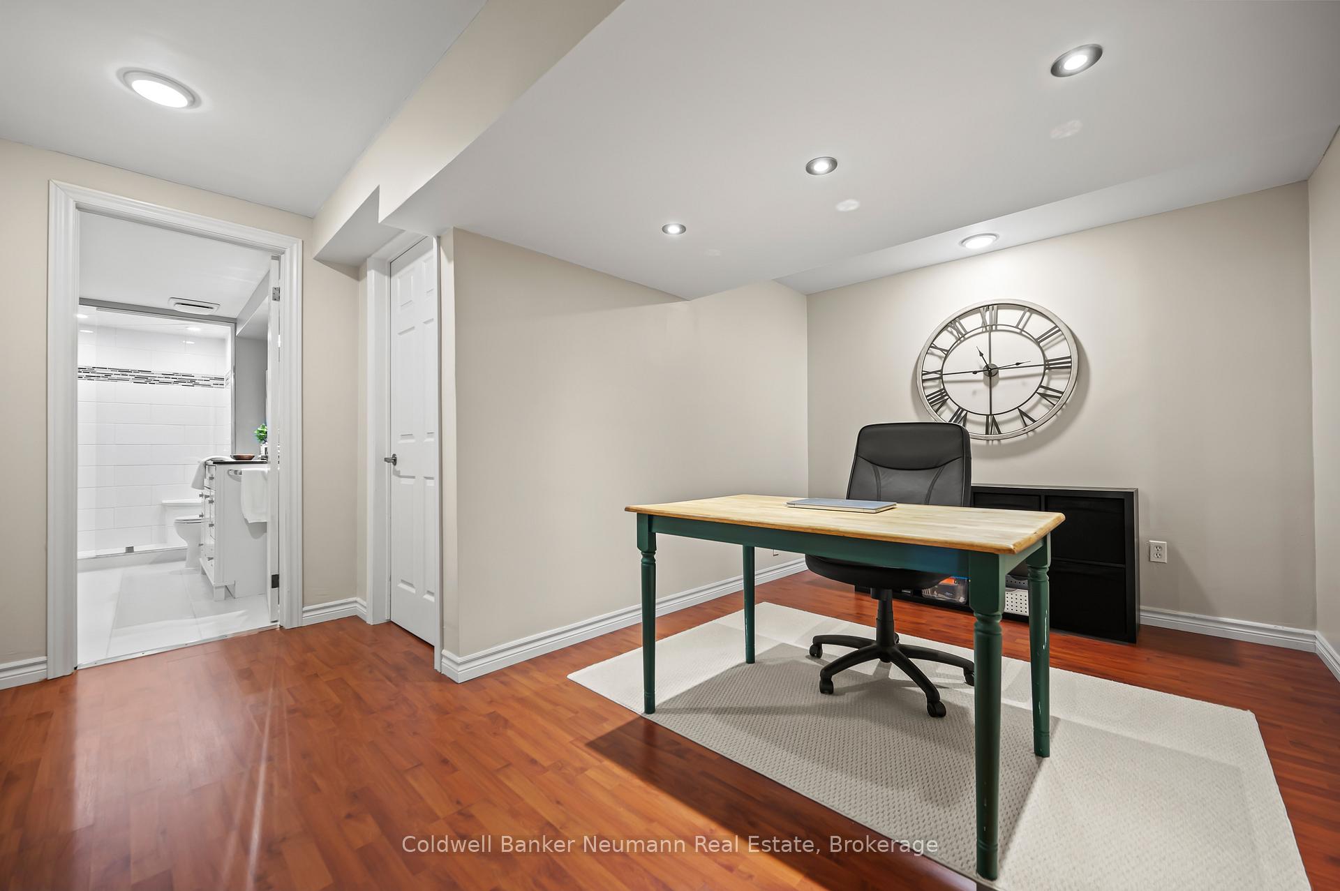 Photo 31 of 34 Blair Drive, Guelph, Pineridge/Westminster Woods — HOMEH