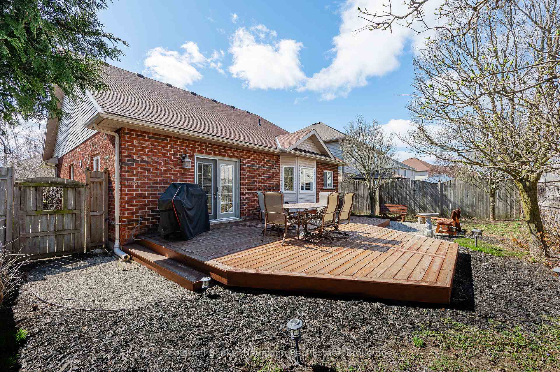 Photo 34 of 34 Blair Drive, Guelph, Pineridge/Westminster Woods — HOMEH