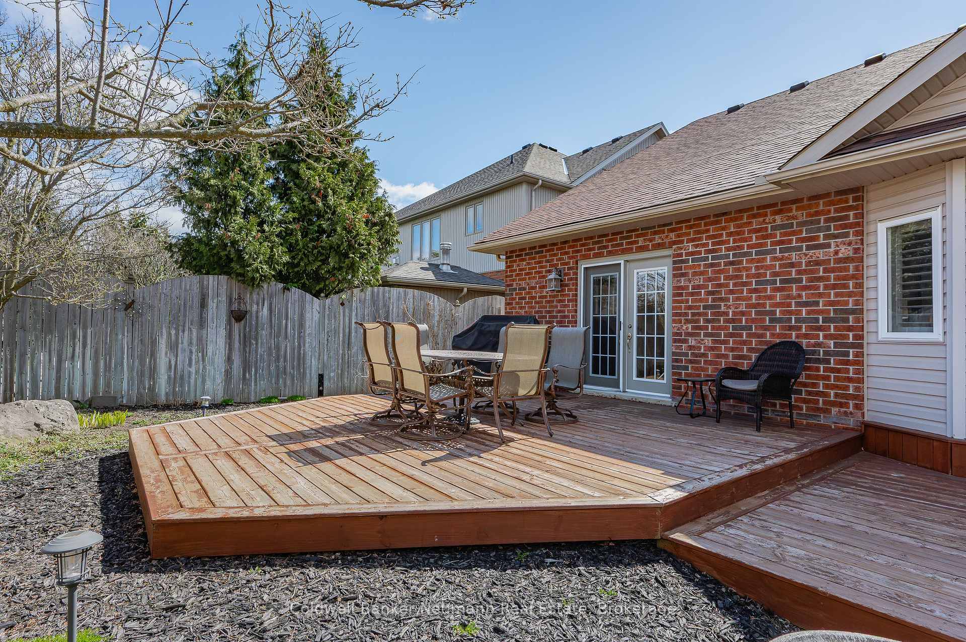 Photo 35 of 34 Blair Drive, Guelph, Pineridge/Westminster Woods — HOMEH