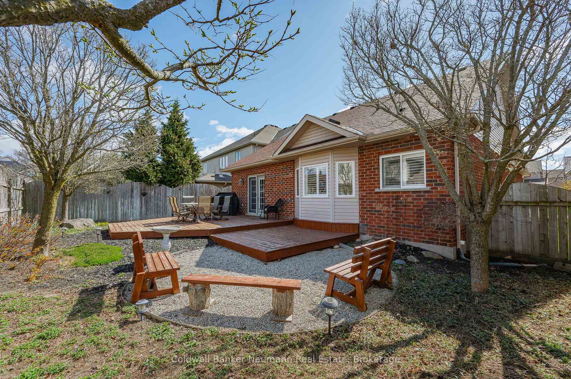 Photo 40 of 34 Blair Drive, Guelph, Pineridge/Westminster Woods — HOMEH