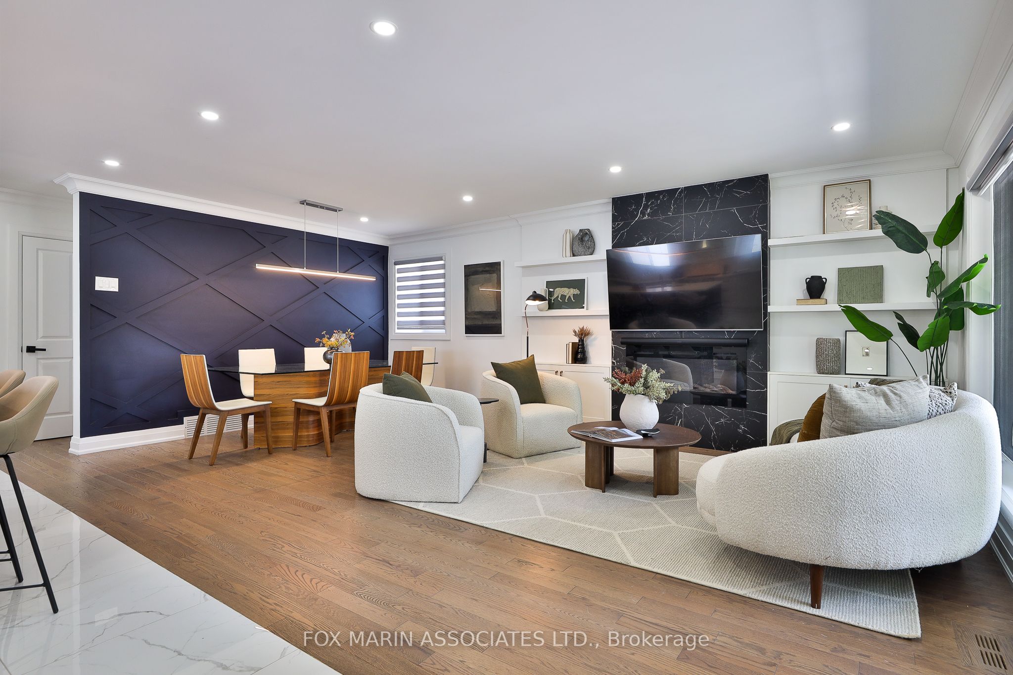 Photo 43 of 57 Gracey Boulevard, Etobicoke, Willowridge-Martingrove-Richview — HOMEH