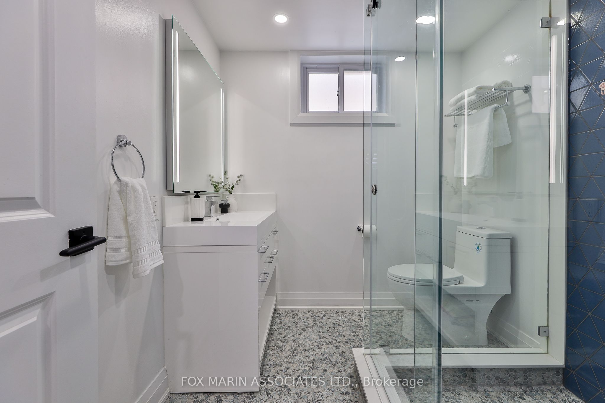 Photo 77 of 57 Gracey Boulevard, Etobicoke, Willowridge-Martingrove-Richview — HOMEH