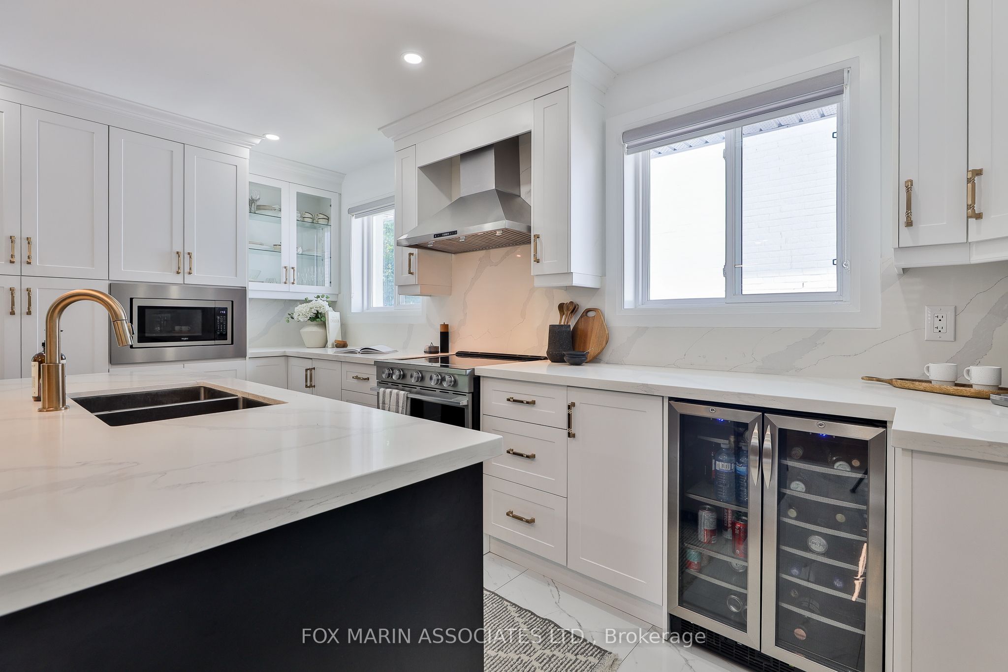 Photo 58 of 57 Gracey Boulevard, Etobicoke, Willowridge-Martingrove-Richview — HOMEH