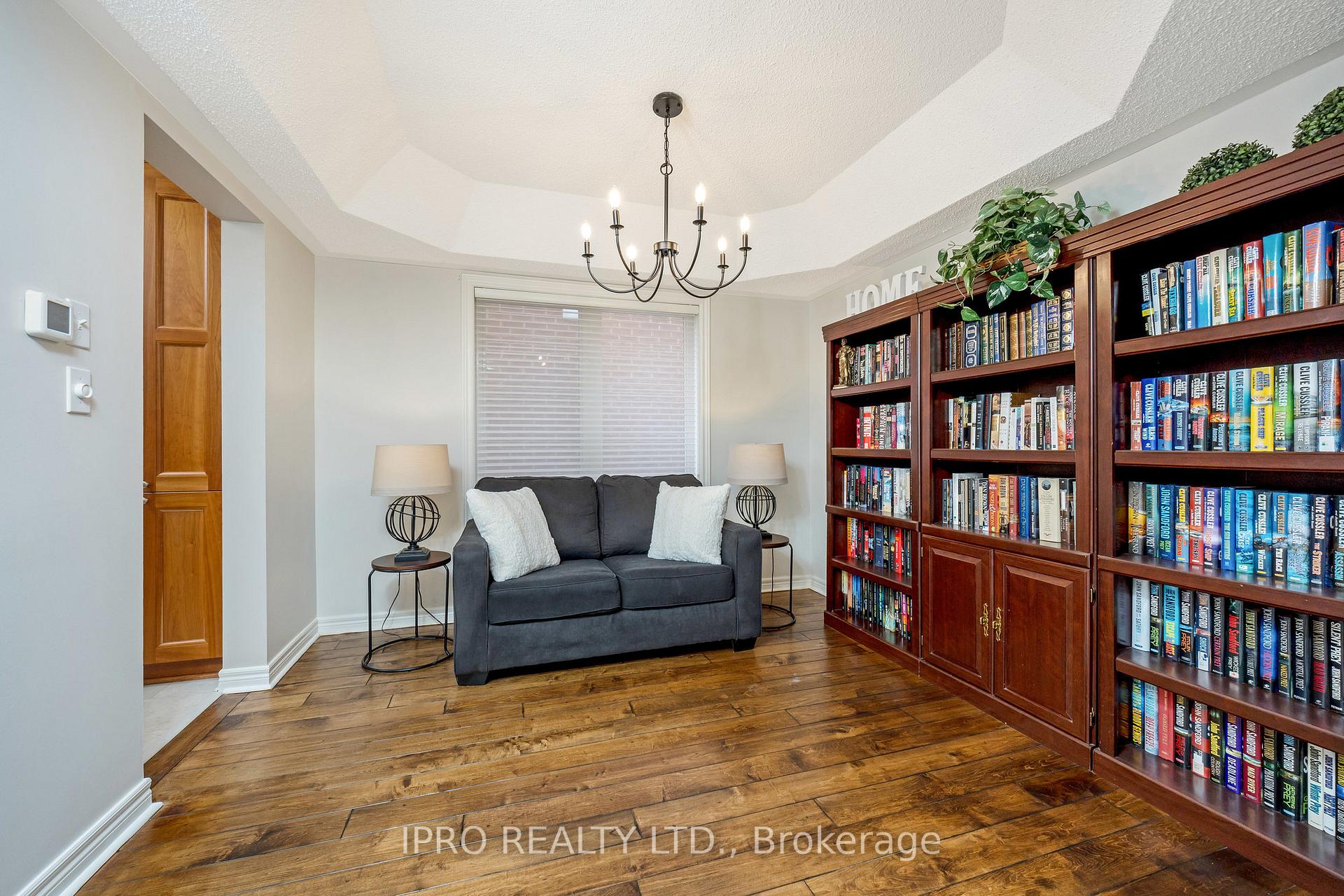 Photo 16 of 66 Forsyth Crescent, Halton Hills, Georgetown — HOMEH