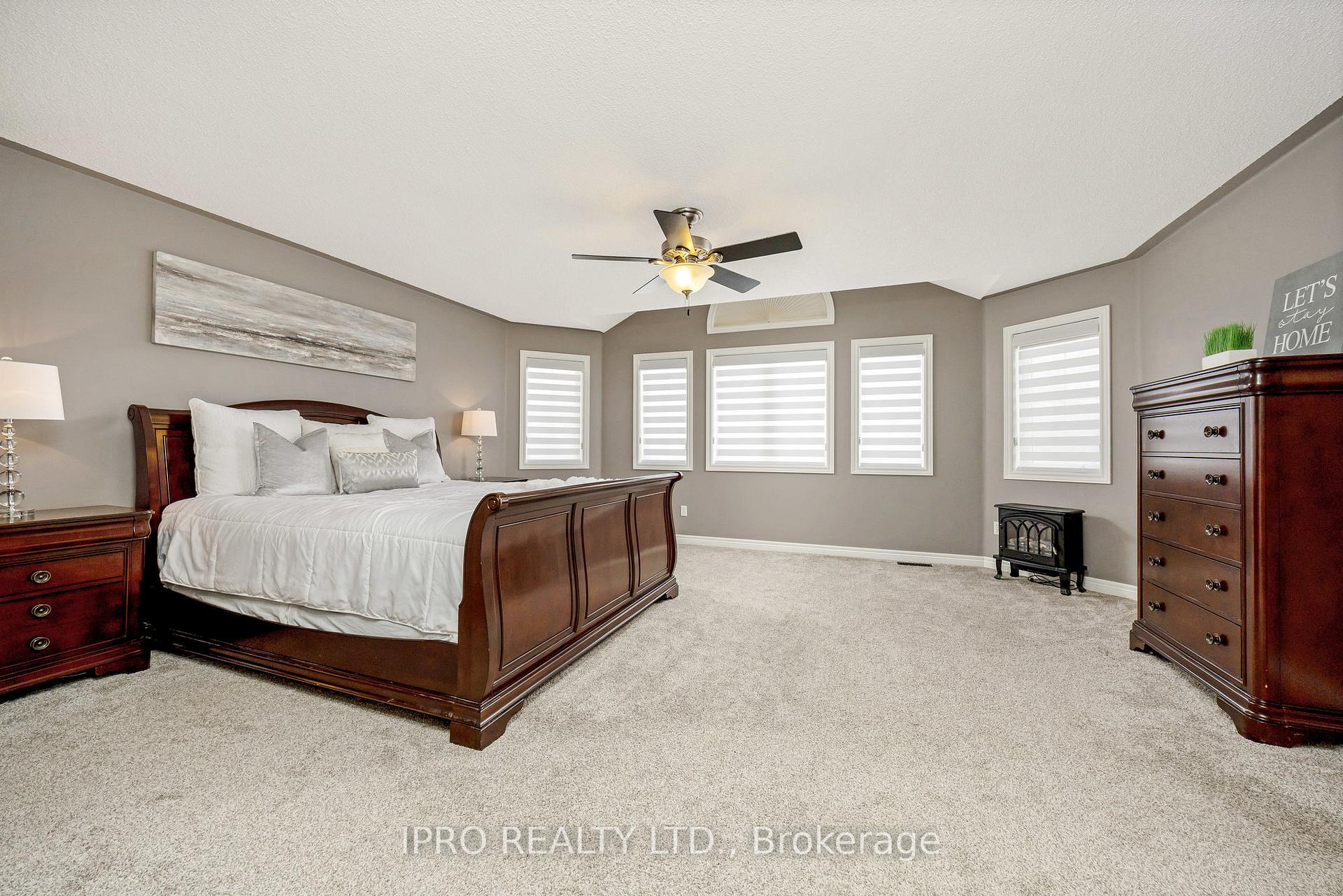 Photo 19 of 66 Forsyth Crescent, Halton Hills, Georgetown — HOMEH