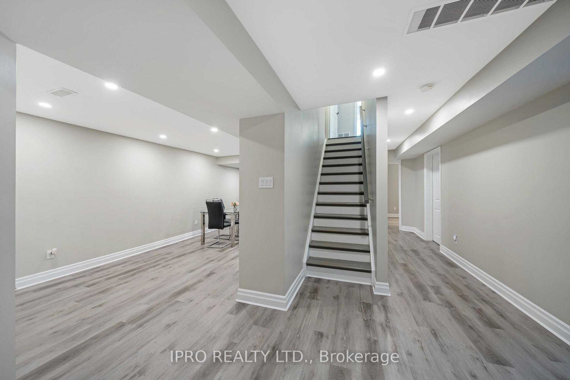 Photo 27 of 66 Forsyth Crescent, Halton Hills, Georgetown — HOMEH