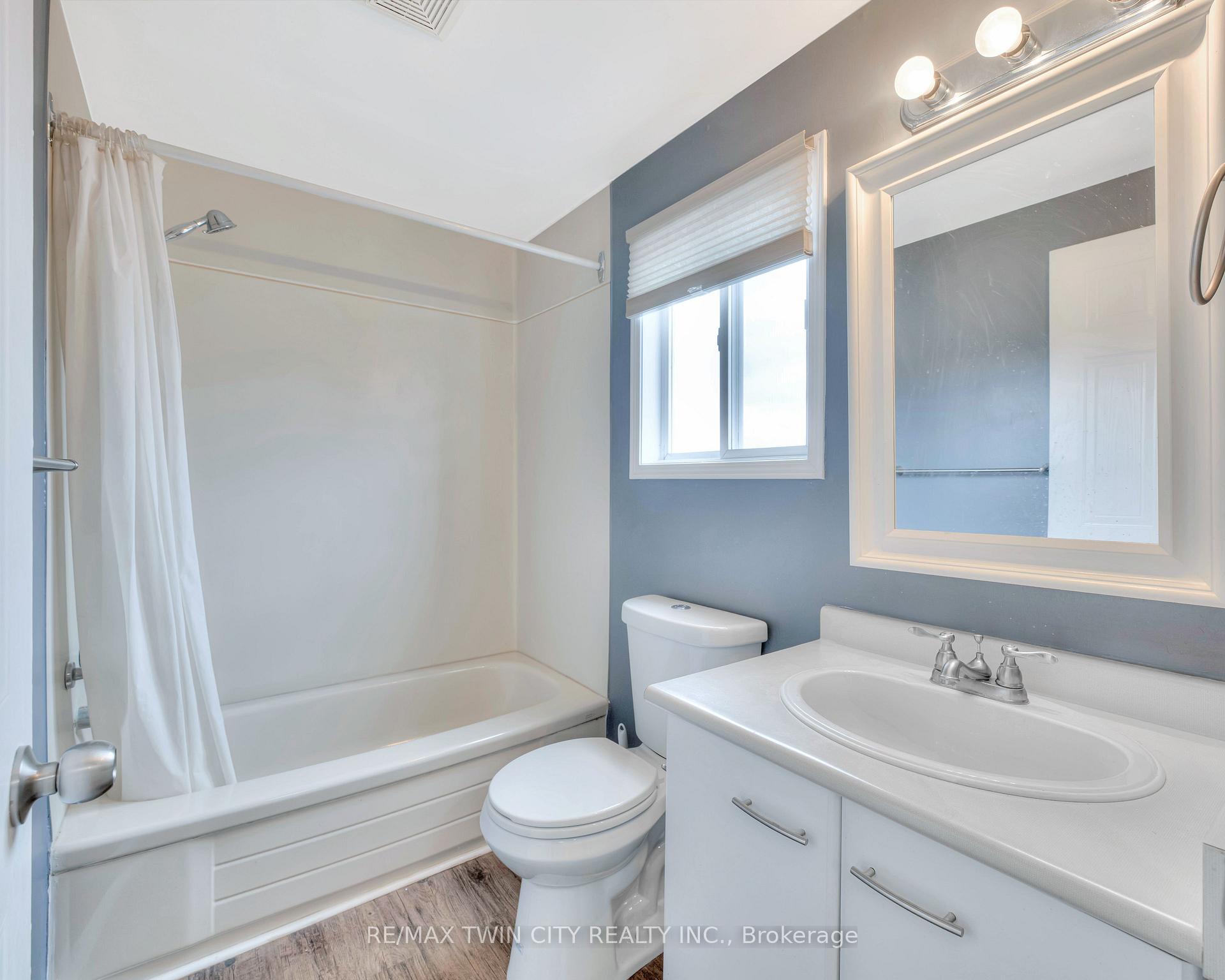 Photo 19 of 44 Cole Road, Guelph, Kortright West — HOMEH
