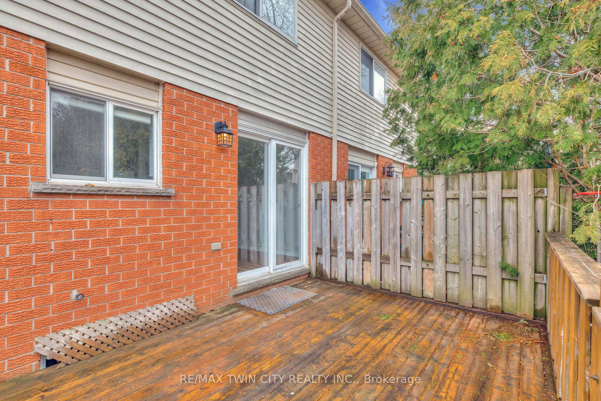 Photo 33 of 44 Cole Road, Guelph, Kortright West — HOMEH