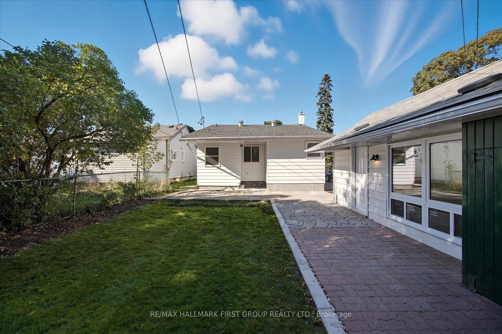 Photo 21 of 15 Pine Street, Ajax, Central — HOMEH