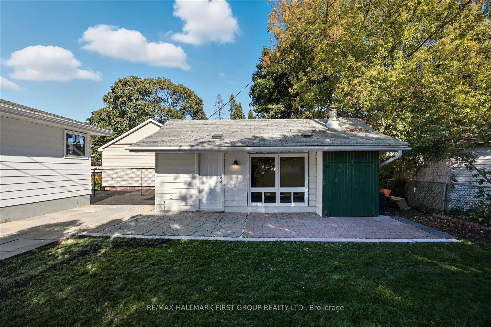 Photo 24 of 15 Pine Street, Ajax, Central — HOMEH