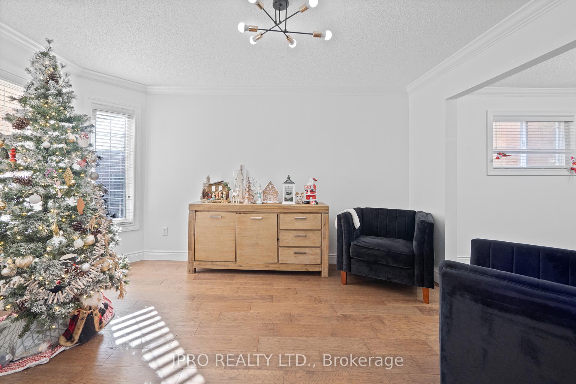 Photo 6 of 39 Watson Road, Halton Hills, Georgetown — HOMEH