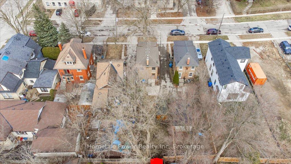 Photo 30 of 136 Oxford Street S, Guelph, Downtown — HOMEH