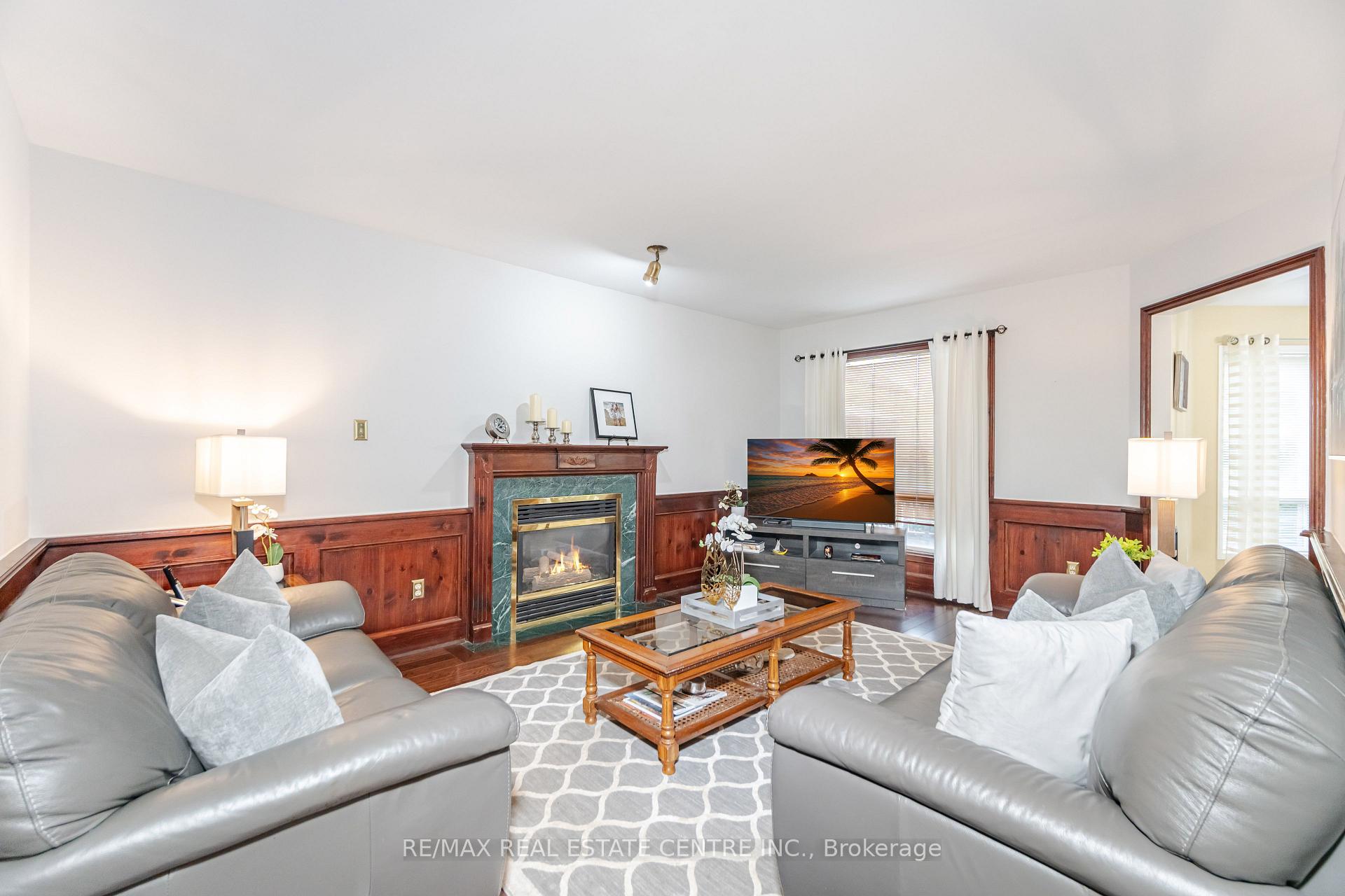 Photo 21 of 126 Eagleridge Drive, Brampton, Sandringham-Wellington — HOMEH