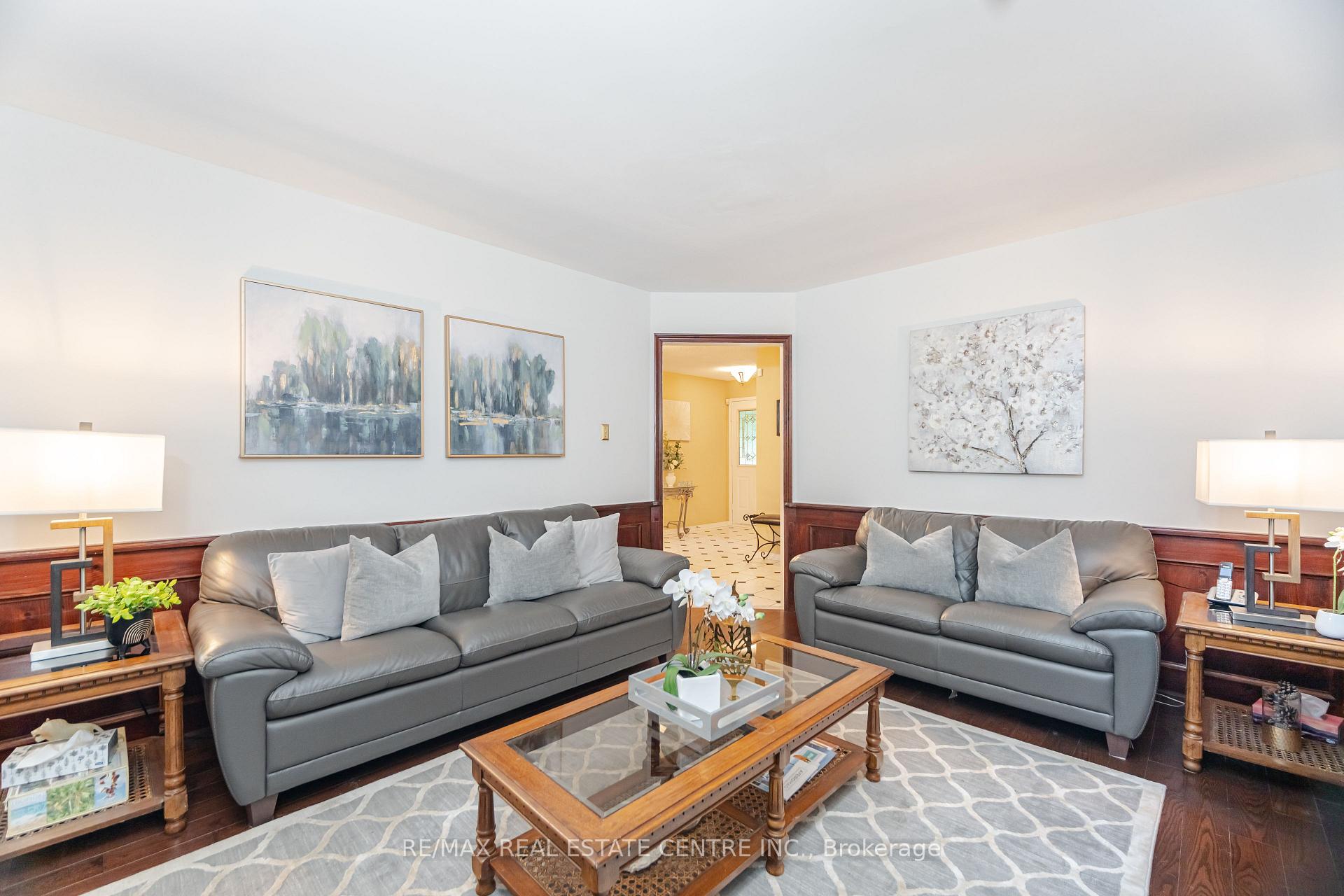 Photo 22 of 126 Eagleridge Drive, Brampton, Sandringham-Wellington — HOMEH